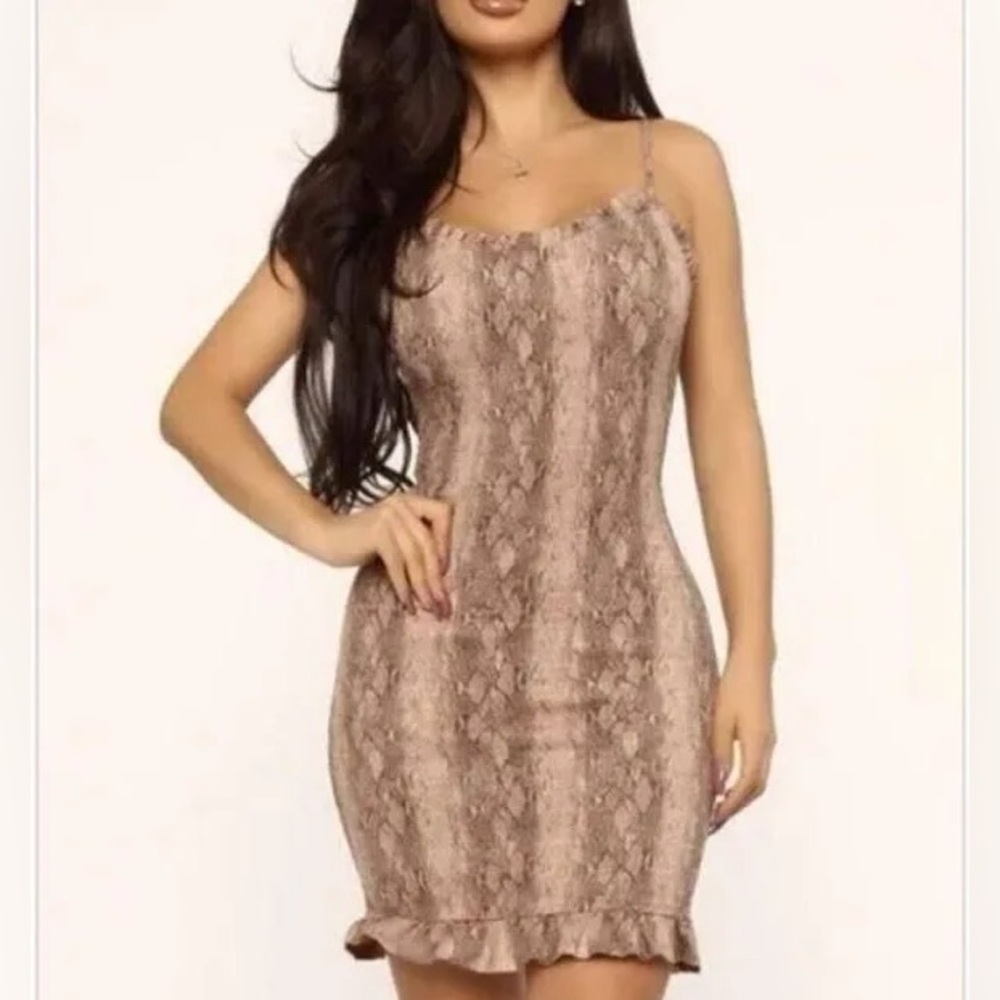 Storia Brown Snake Print Smocked Dress bodycon. Size M
